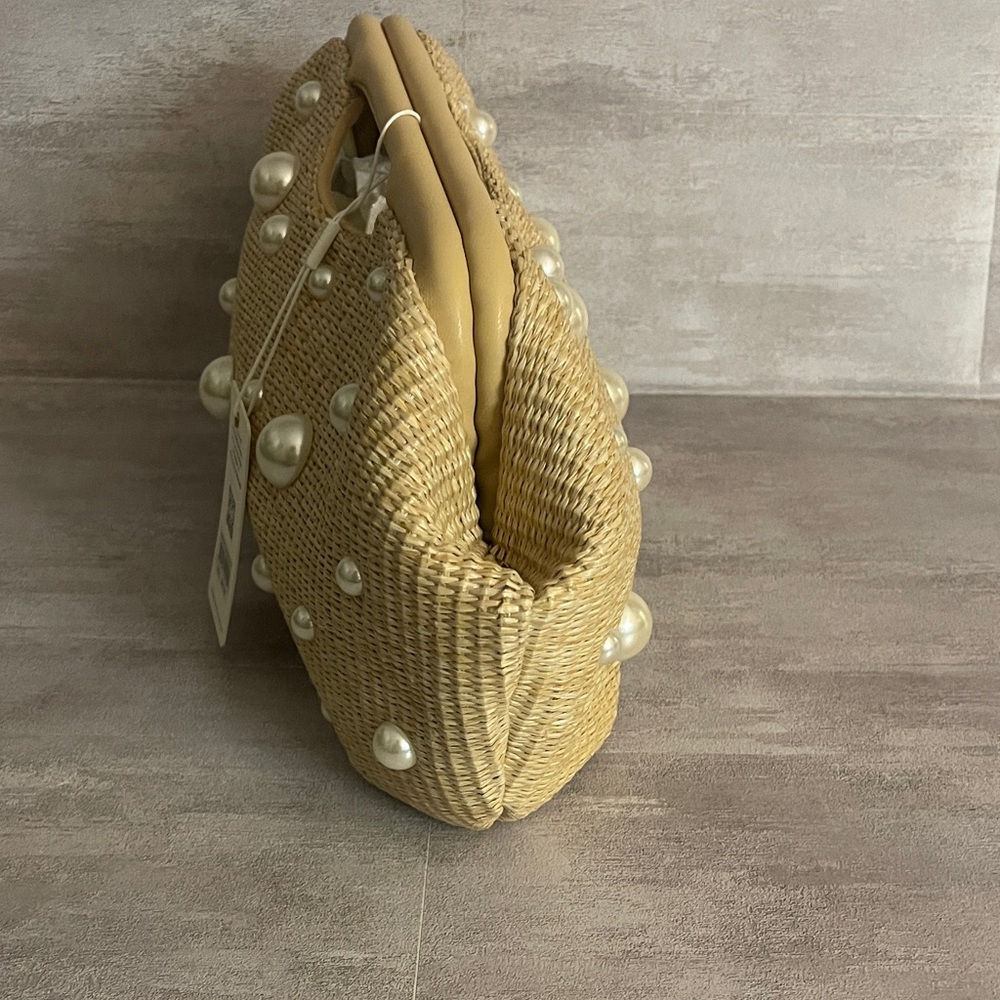 Pearl-Embellished Straw Clutch Bag in Natural - Picture 3 of 9